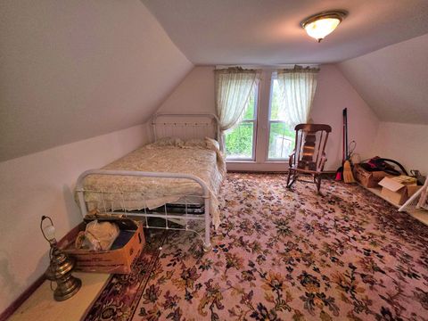 Tiny photo for 202 E Park Street, Sailor Springs, IL 62879 (MLS # 12619953)