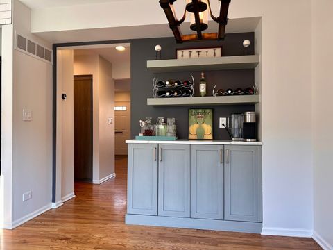 Tiny photo for 5412 N Hoyne Avenue, Chicago, IL 60625 (MLS # 12564850)