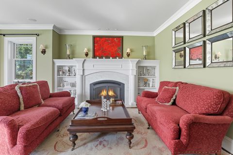 Tiny photo for 2626 W Lunt Avenue, Chicago, IL 60645 (MLS # 12459146)