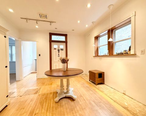 Tiny photo for 2626 W Lunt Avenue, Chicago, IL 60645 (MLS # 12459146)