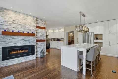 Tiny photo for 2626 W Lunt Avenue, Chicago, IL 60645 (MLS # 12459146)