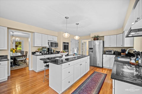 Tiny photo for 5N948 Westwood Lane, St. Charles, IL 60175 (MLS # 12740213)