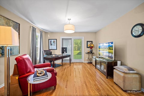 Tiny photo for 5N948 Westwood Lane, St. Charles, IL 60175 (MLS # 12740213)
