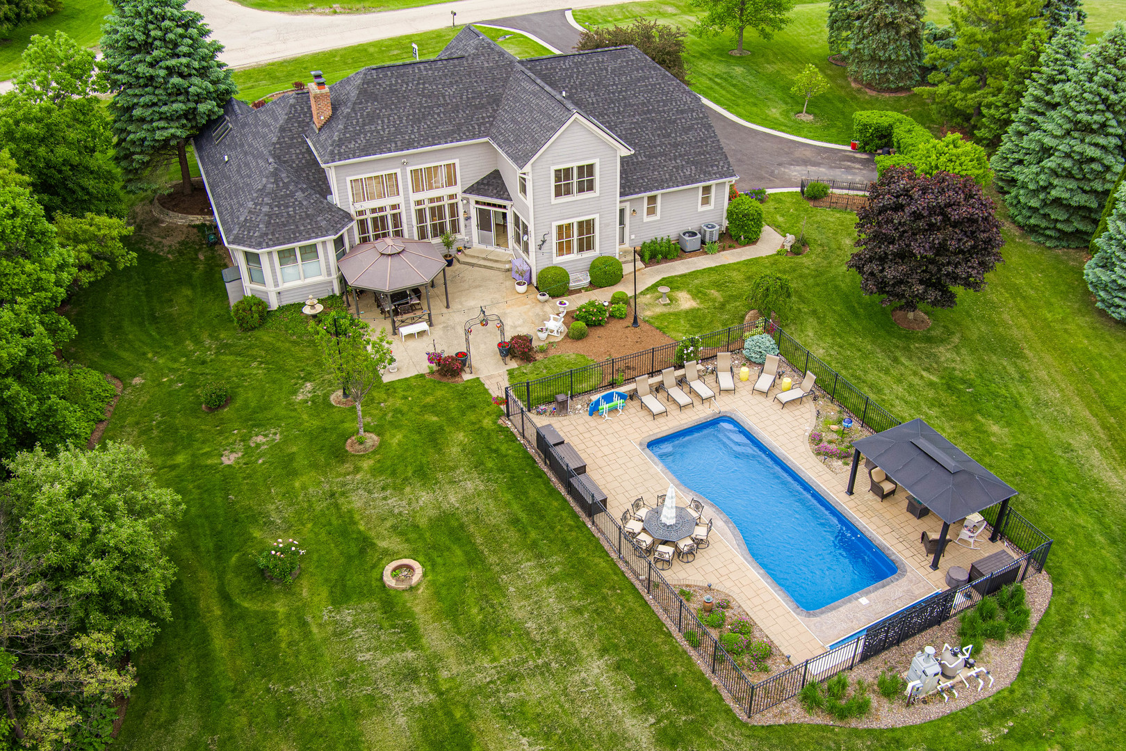16013 Hillsboro Drive