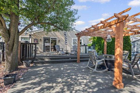 Tiny photo for 17377 71st Avenue, Tinley Park, IL 60477 (MLS # 12484748)