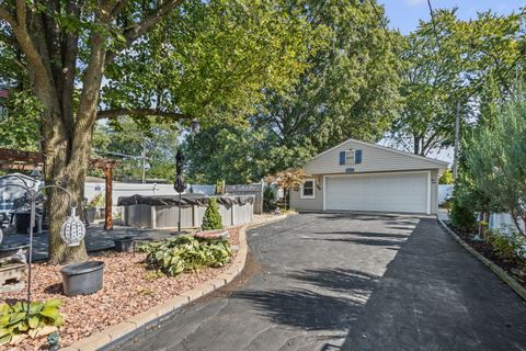 Tiny photo for 17377 71st Avenue, Tinley Park, IL 60477 (MLS # 12484748)