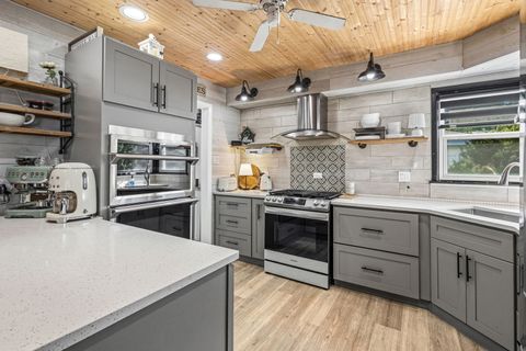 Tiny photo for 17377 71st Avenue, Tinley Park, IL 60477 (MLS # 12484748)