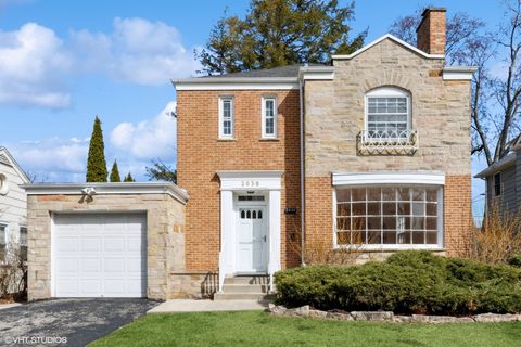 2038 Greenwood Avenue Wilmette IL 60091