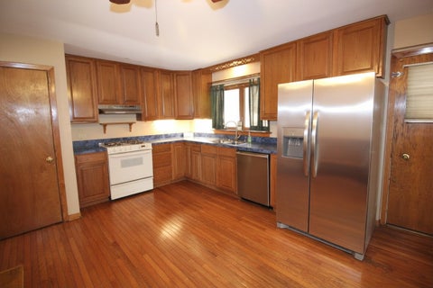 Tiny photo for 10158 S Talman Avenue, Chicago, IL 60655 (MLS # 12668406)