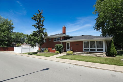 Tiny photo for 10158 S Talman Avenue, Chicago, IL 60655 (MLS # 12668406)