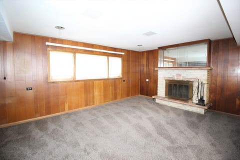 Tiny photo for 10158 S Talman Avenue, Chicago, IL 60655 (MLS # 12668406)