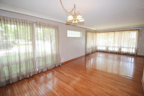 Tiny photo for 10158 S Talman Avenue, Chicago, IL 60655 (MLS # 12668406)