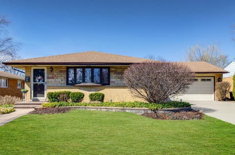 656 Jon Lane, Des Plaines, IL 60016 - #: 12700138