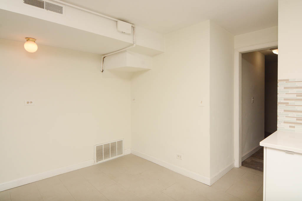 1160 N LaSalle Street GARDEN