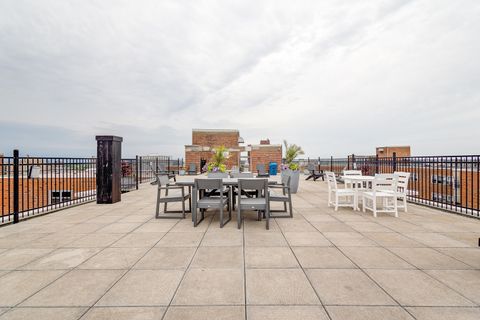 Tiny photo for 4950 N Marine Drive #309, Chicago, IL 60640 (MLS # 12500617)