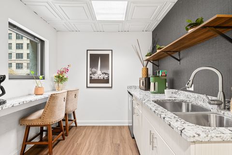 Tiny photo for 253 E DELAWARE Place #14D, Chicago, IL 60611 (MLS # 12520628)