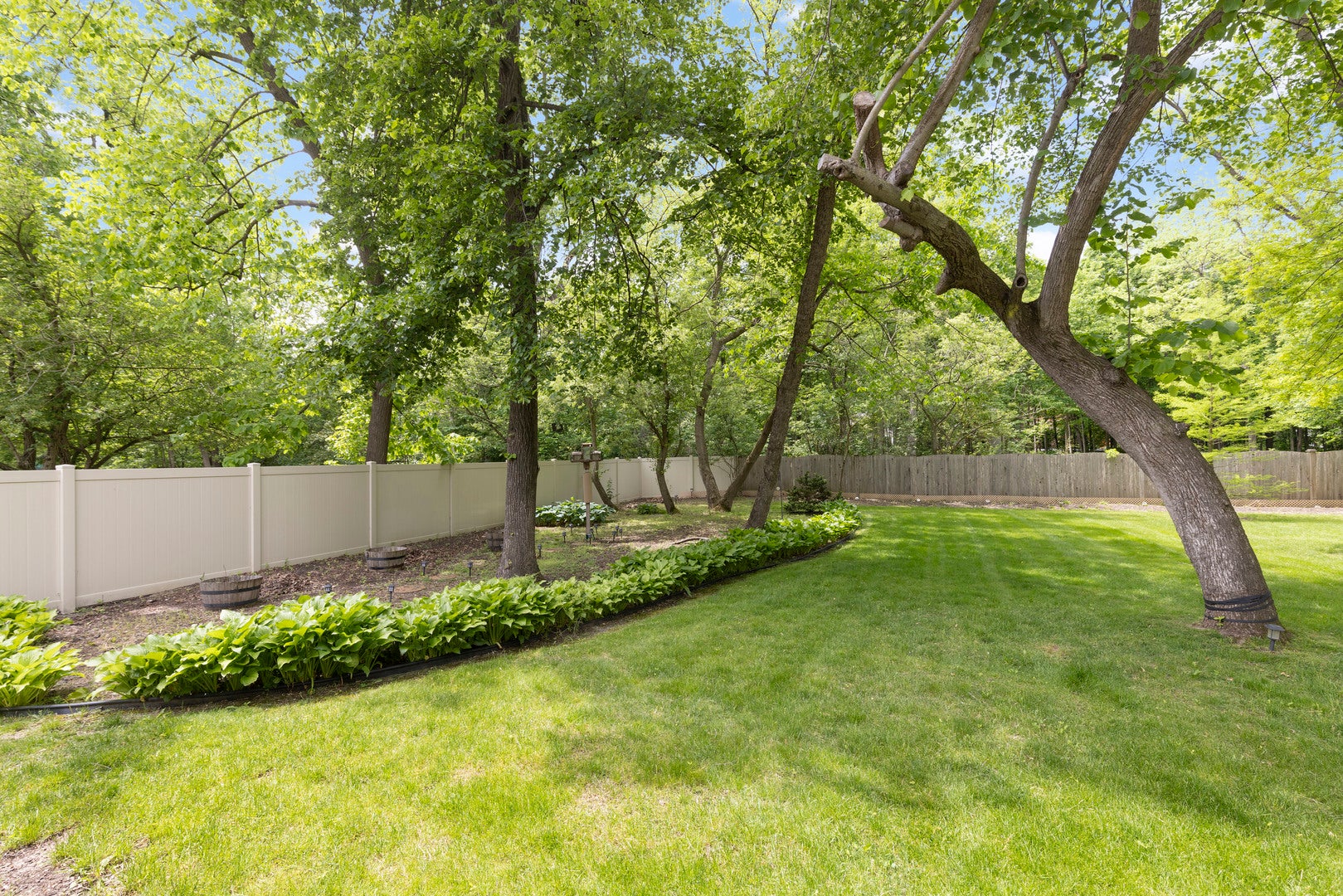 2606 Point O Woods Drive