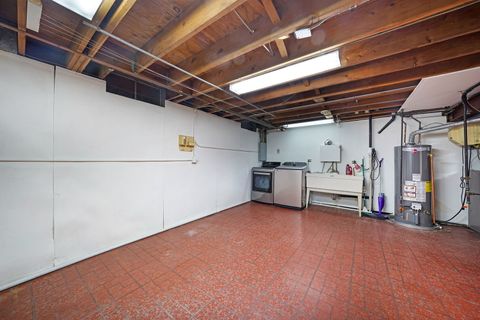 Tiny photo for 181 Lakeview Court, Bloomingdale, IL 60108 (MLS # 12498158)