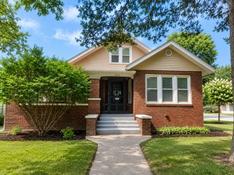 Photo of 1219 25th Avenue, Rock Island, IL 61201 (MLS # 12741736)
