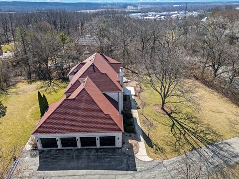 Tiny photo for Burr Ridge, IL 60527 (MLS # 12574407)