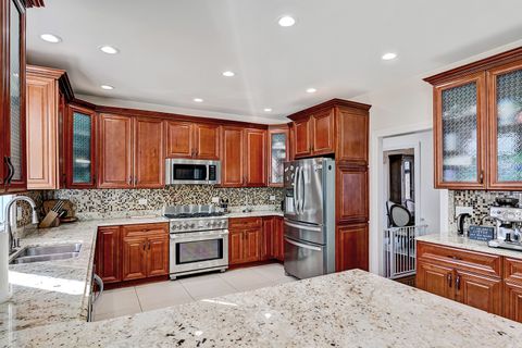 Tiny photo for Burr Ridge, IL 60527 (MLS # 12574407)