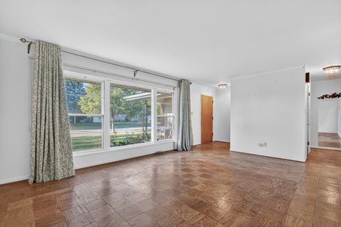 Tiny photo for 568 Cedar Lane, Elk Grove Village, IL 60007 (MLS # 12506456)