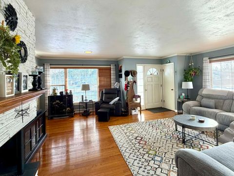 Tiny photo for 37610 N Holdridge Avenue, Beach Park, IL 60087 (MLS # 12565764)