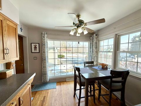 Tiny photo for 37610 N Holdridge Avenue, Beach Park, IL 60087 (MLS # 12565764)