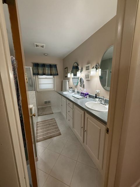 Tiny photo for 37610 N Holdridge Avenue, Beach Park, IL 60087 (MLS # 12565764)