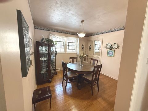 Tiny photo for 37610 N Holdridge Avenue, Beach Park, IL 60087 (MLS # 12565764)