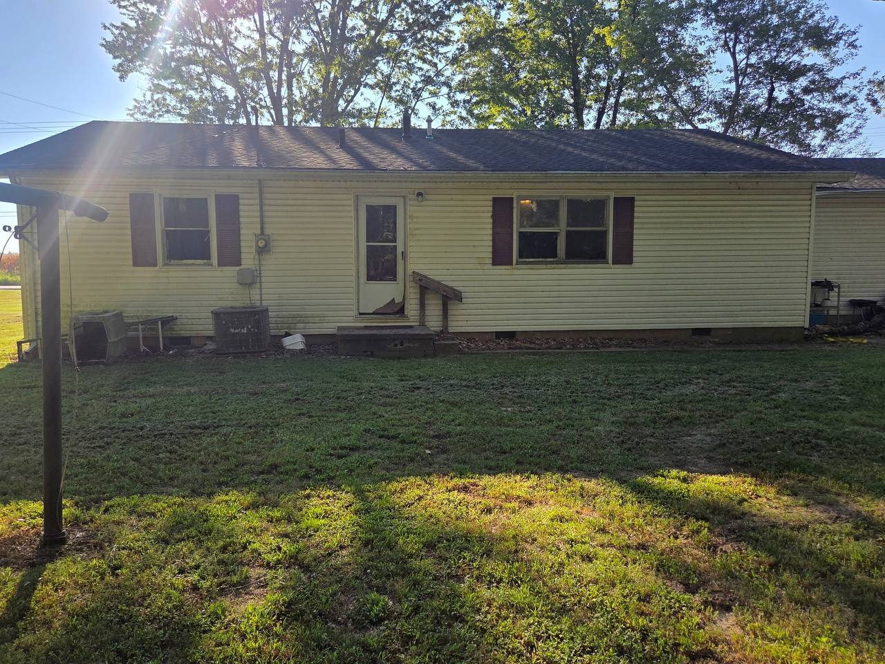 768 AIRPORT Road