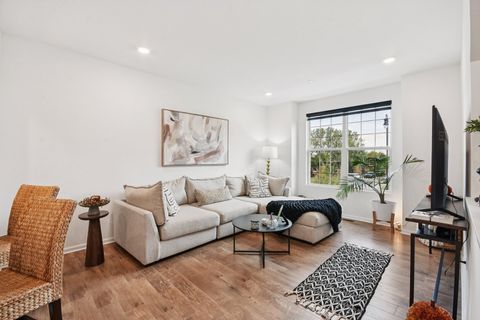 Tiny photo for 9245 Harlowe Lane, Orland Park, IL 60462 (MLS # 12510698)