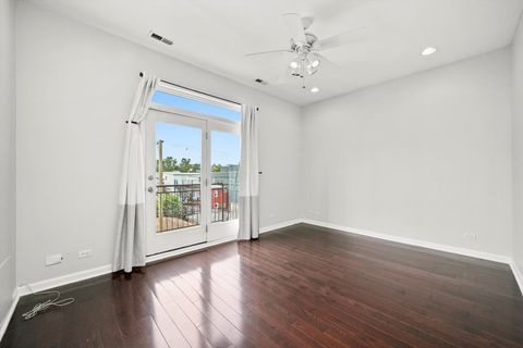 Tiny photo for 2629 W Chicago Avenue #3, Chicago, IL 60622 (MLS # 12469980)