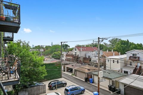 Tiny photo for 2629 W Chicago Avenue #3, Chicago, IL 60622 (MLS # 12469980)