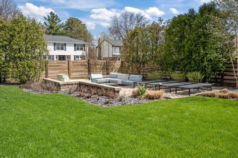 Tiny photo for 1755 Overland Trail, Deerfield, IL 60015 (MLS # 12624612)