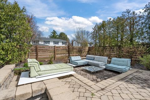 Tiny photo for 1755 Overland Trail, Deerfield, IL 60015 (MLS # 12624612)