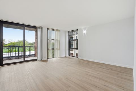 Tiny photo for 3021 S MICHIGAN Avenue #406, Chicago, IL 60616 (MLS # 12631702)