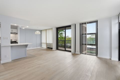 Tiny photo for 3021 S MICHIGAN Avenue #406, Chicago, IL 60616 (MLS # 12631702)
