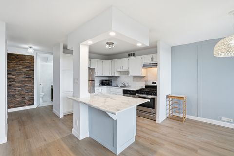 Tiny photo for 3021 S MICHIGAN Avenue #406, Chicago, IL 60616 (MLS # 12631702)