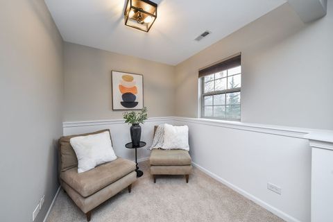 Tiny photo for 27W753 S Meadowview Drive #1, Winfield, IL 60190 (MLS # 12604571)