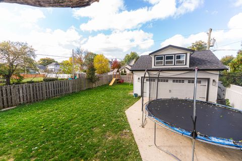 Tiny photo for 190 S Grace Street, Lombard, IL 60148 (MLS # 12505026)