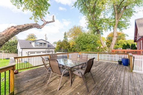 Tiny photo for 190 S Grace Street, Lombard, IL 60148 (MLS # 12505026)