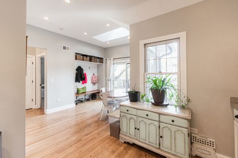 Tiny photo for 190 S Grace Street, Lombard, IL 60148 (MLS # 12505026)