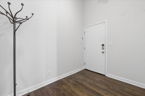 Tiny photo for 1601 W SCHOOL Street #502, Chicago, IL 60657 (MLS # 12675805)