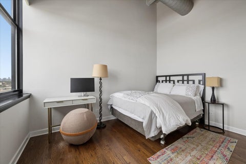 Tiny photo for 1601 W SCHOOL Street #502, Chicago, IL 60657 (MLS # 12675805)