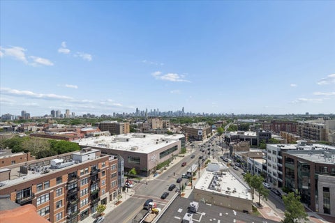 Tiny photo for 1601 W SCHOOL Street #502, Chicago, IL 60657 (MLS # 12675805)