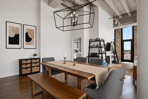 Tiny photo for 1601 W SCHOOL Street #502, Chicago, IL 60657 (MLS # 12675805)