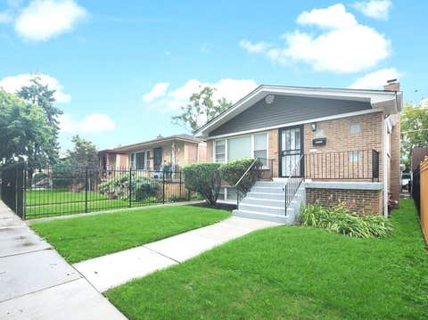 Tiny photo for 6525 S Bell Avenue, Chicago, IL 60636 (MLS # 12714375)