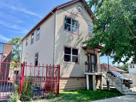 Photo of 2948 E 95th Street, Chicago, IL 60617 (MLS # 12416887)