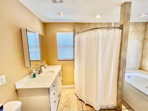 Tiny photo for 2948 E 95th Street, Chicago, IL 60617 (MLS # 12416887)